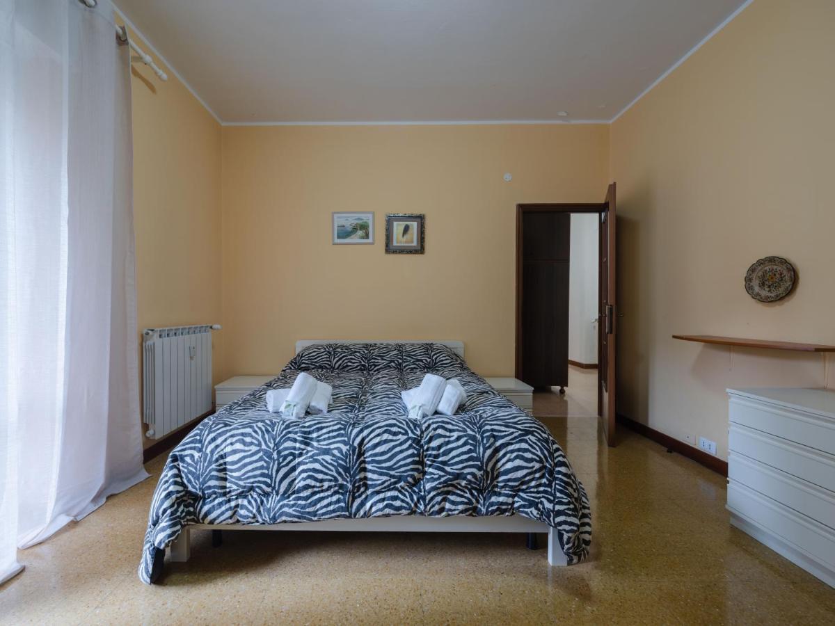 Casa Di Maty - Cozy Apartment With Balcony La Spezia Exterior photo